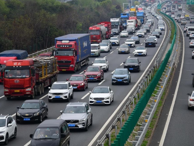 日本列車撞人事發(fā)地被公認(rèn)為危險(xiǎn)區(qū)域