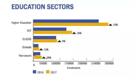 2025新澳免費(fèi)資料三頭,實(shí)地執(zhí)行分析數(shù)據(jù)_專屬款35.90.33