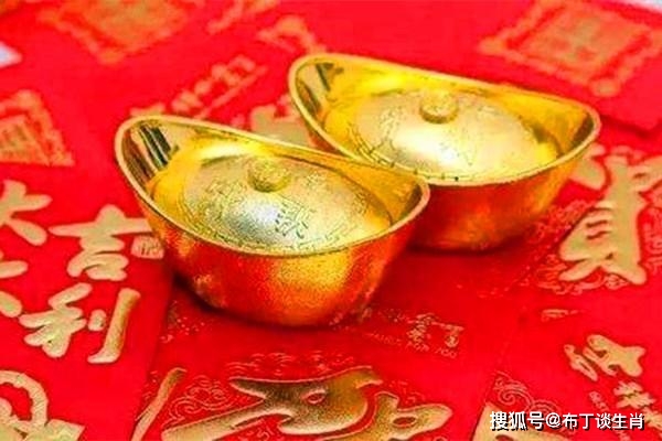 五福打一生肖最佳答案,村民古寺里喝粥迎新年